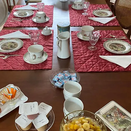 Bed & Breakfast Spacieuse Avec Piscine Et Parking Prive - Fr-1-410-464 Montreuil-le-Henri