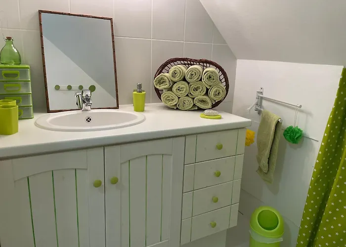 Spacieuse Avec Piscine Et Parking Prive - Fr-1-410-464 Oda ve Kahvaltı